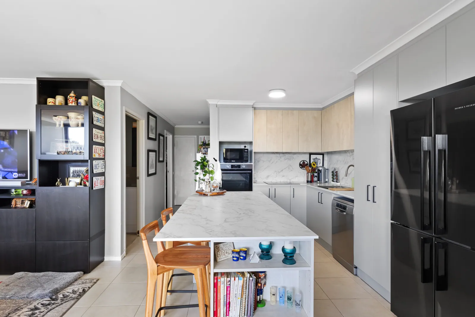Bruce kitchen island and bench seating