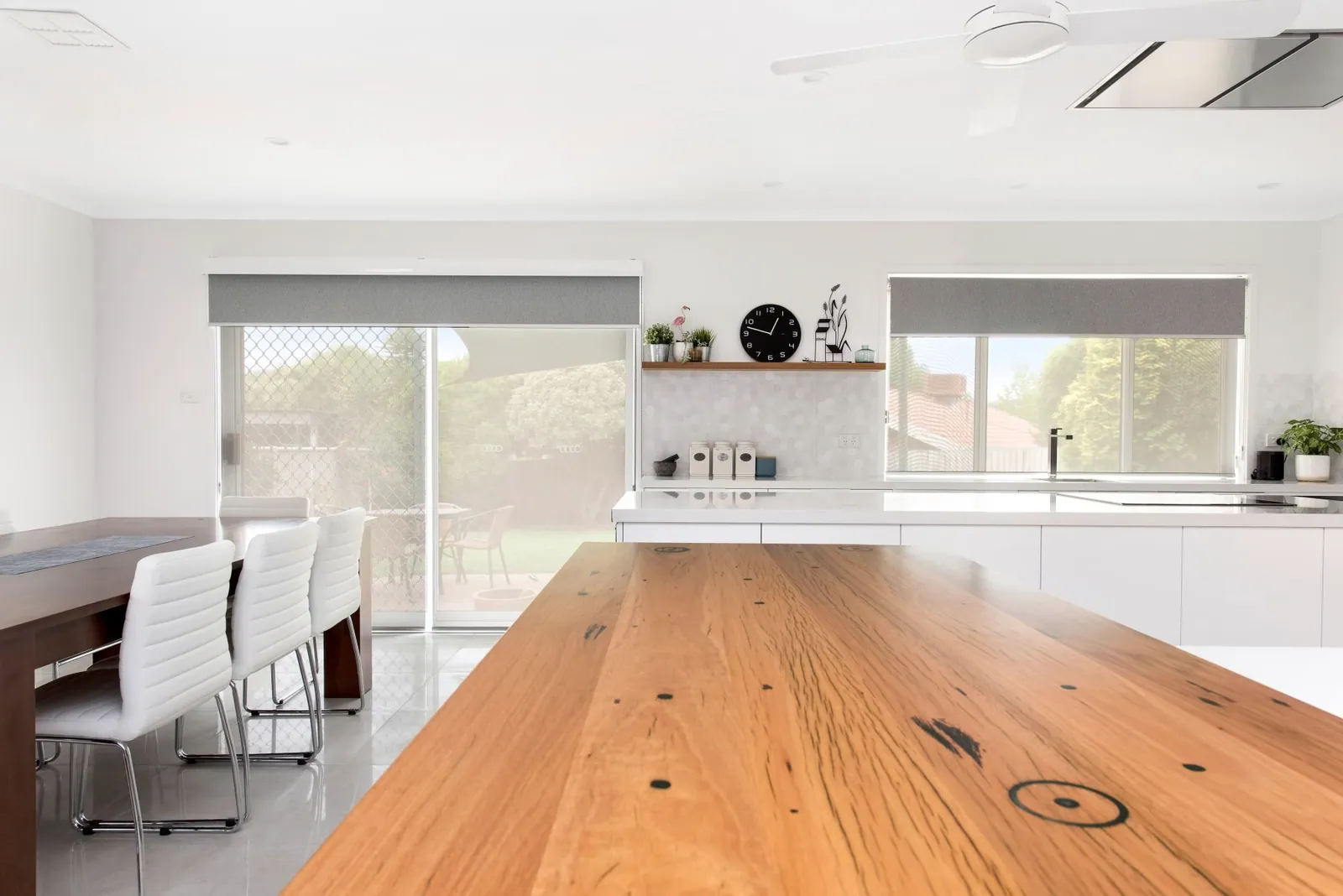 Timber breakfast bar detail on the Palmerston island